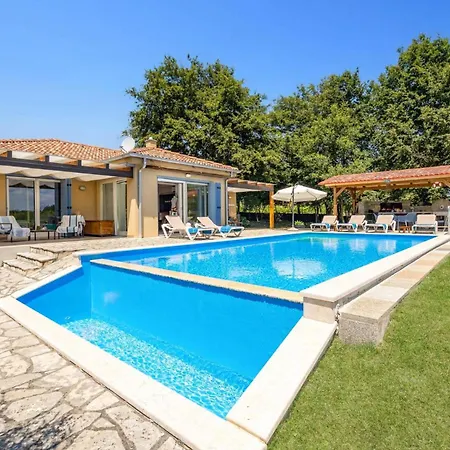 Villa Principe By *